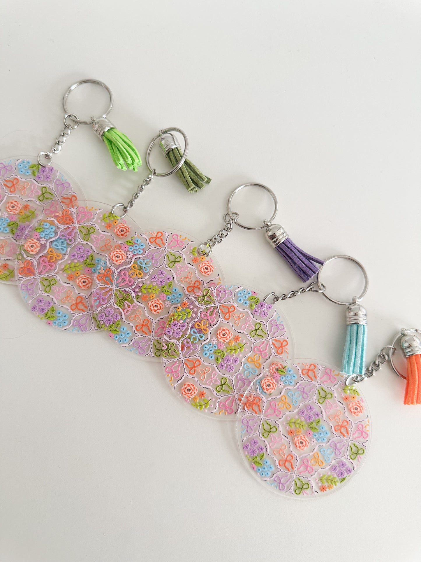 Bows acrylic keychain