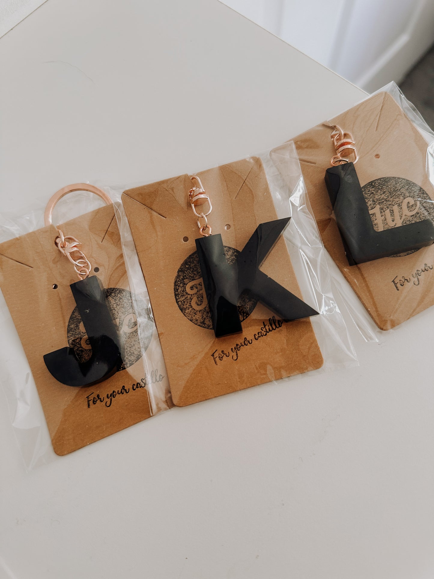 Black initial keychain *rose gold*