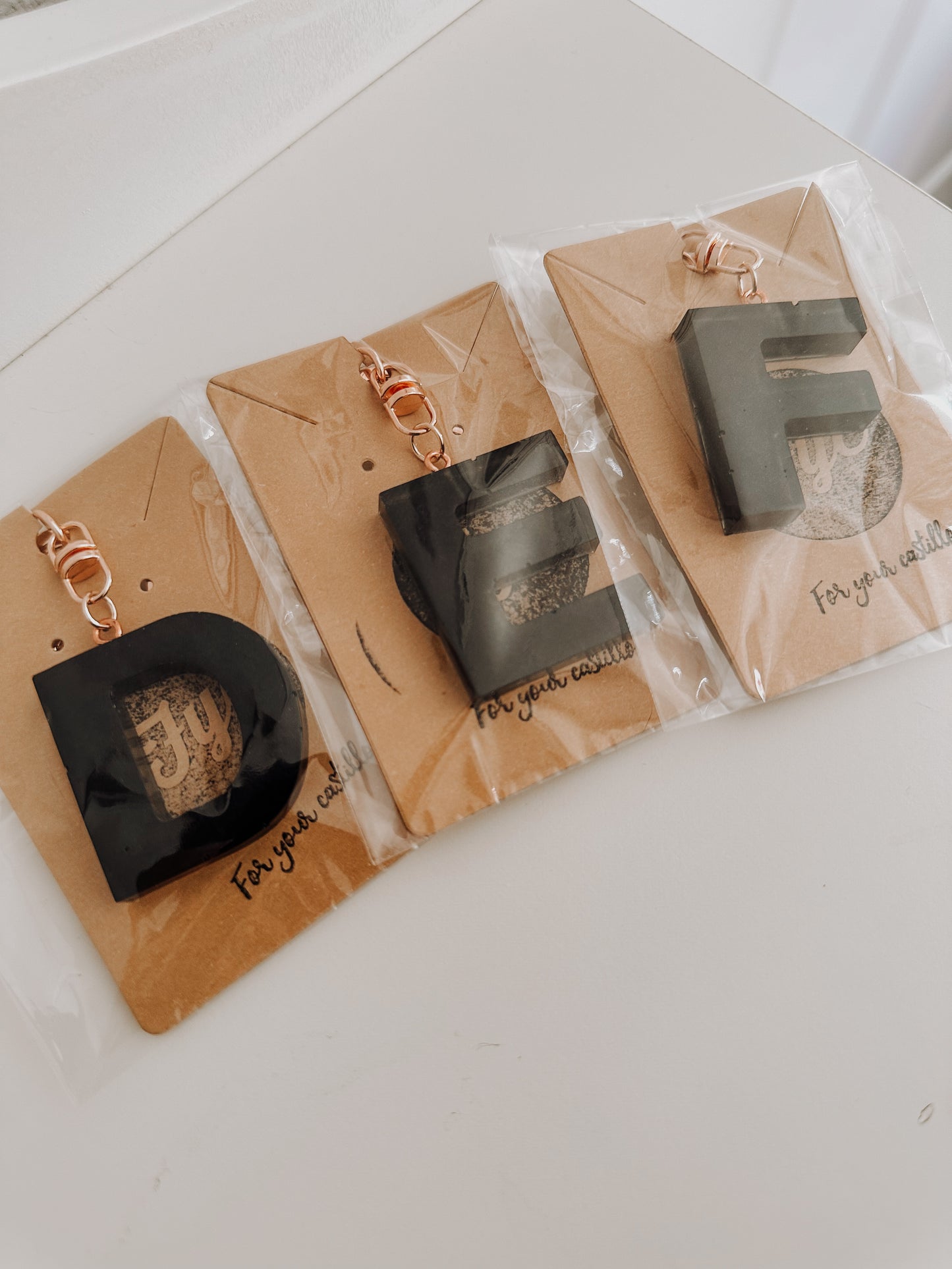 Black initial keychain *rose gold*