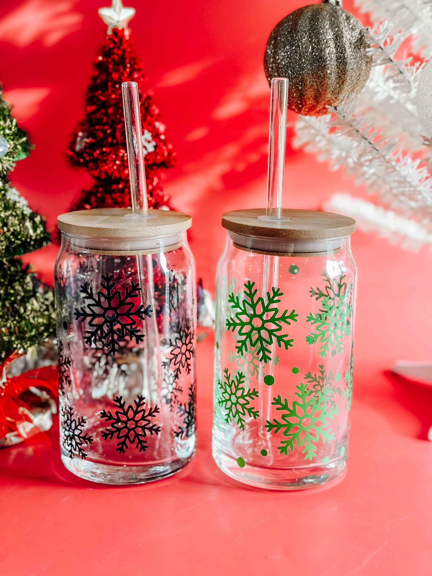 Snowflake glass cup