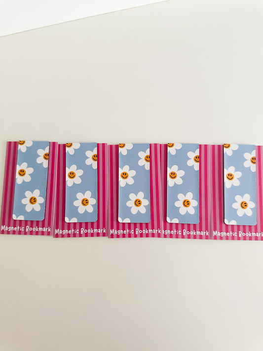 Happy Daisies magnetic bookmark
