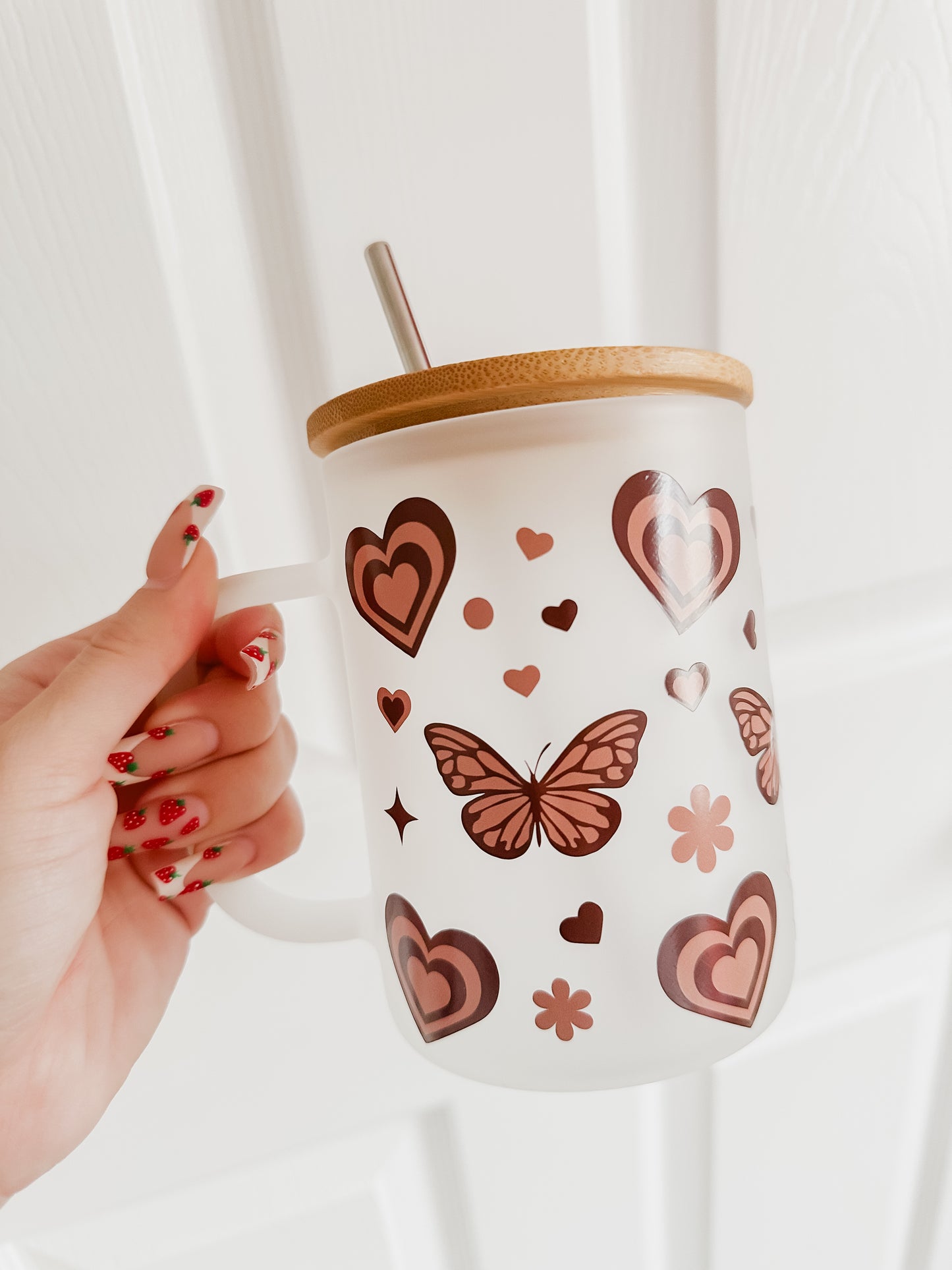 Brown butterfly glass mug