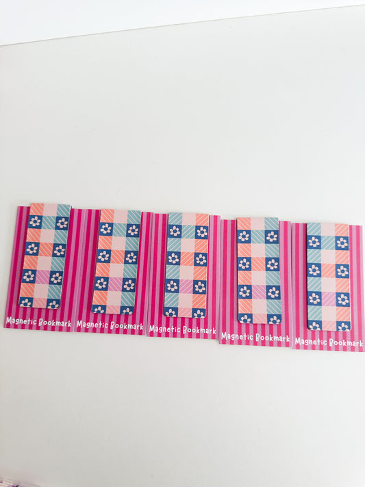 Vintage pattern magnetic bookmark