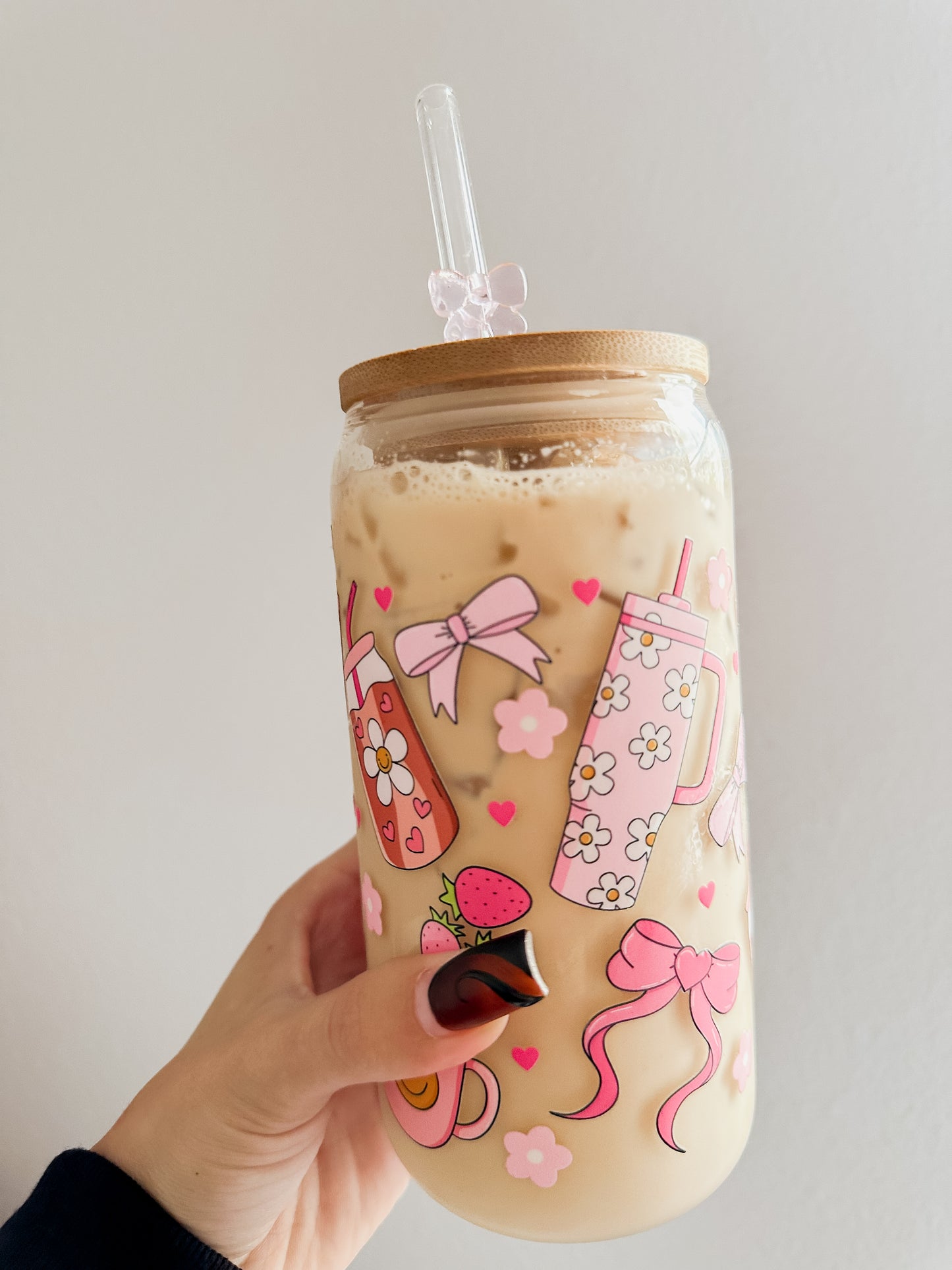 Coffee & strawberries glass cup