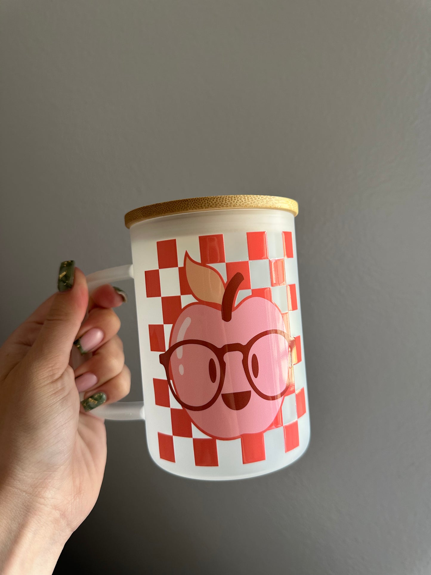 Apple teacher glass mug