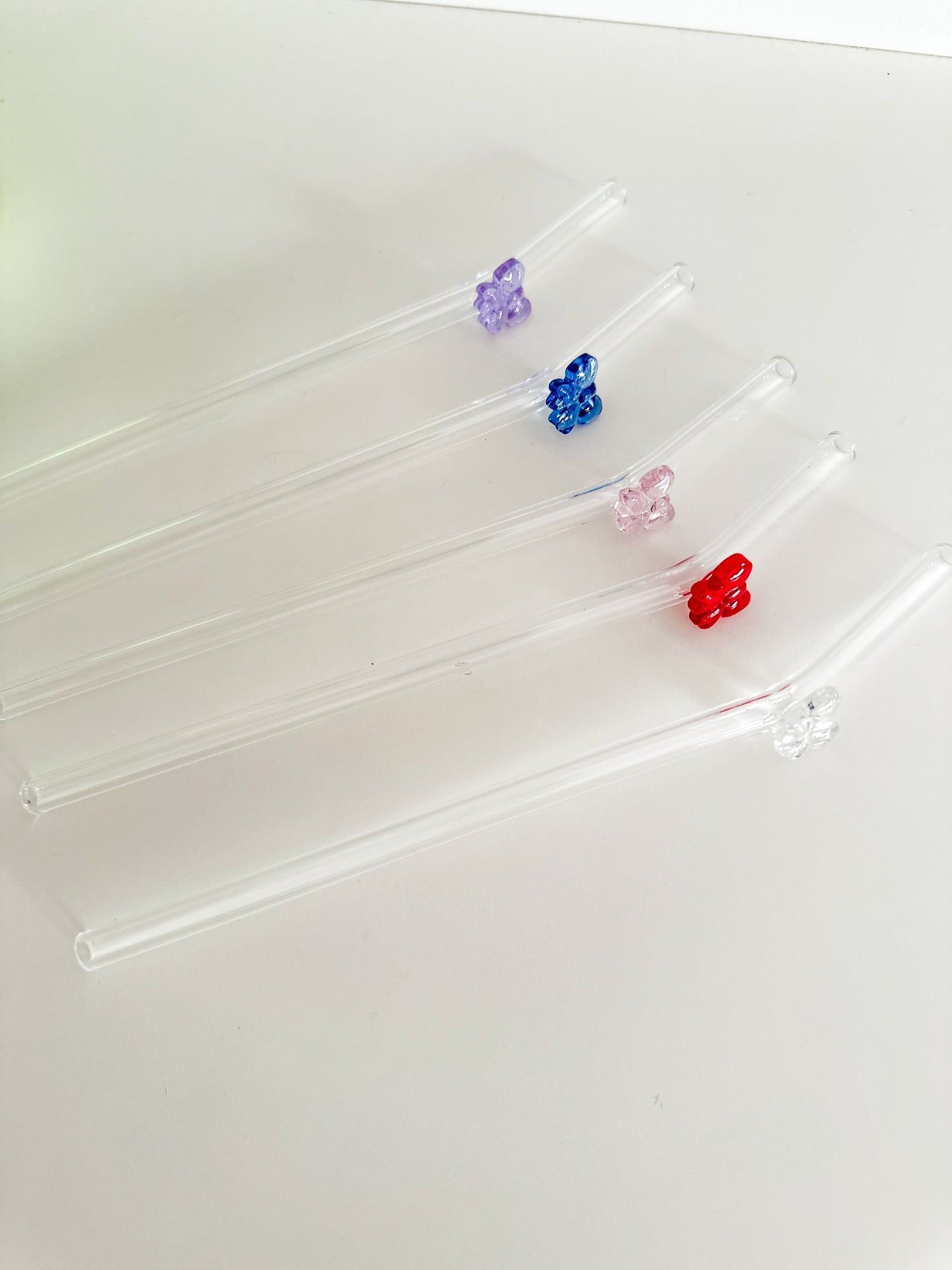 Bow charm glass straws