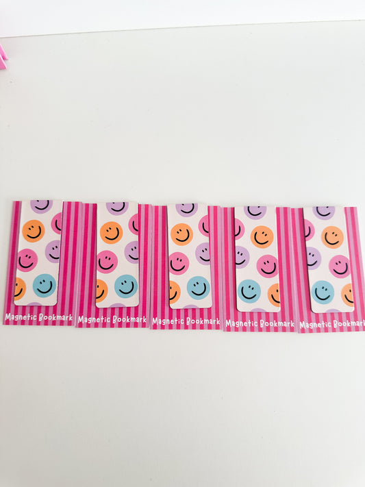 Smiley face magnetic bookmark
