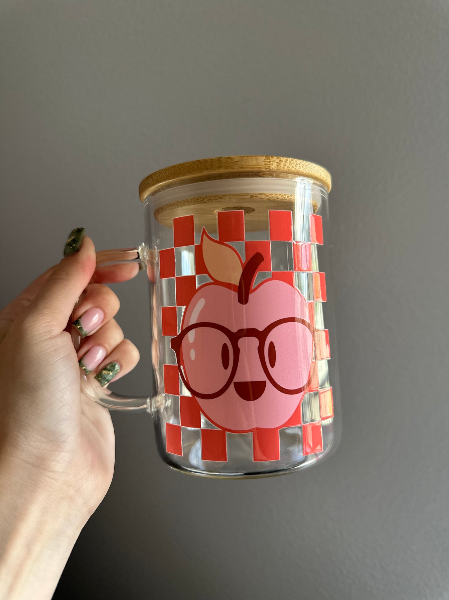 Apple teacher glass mug