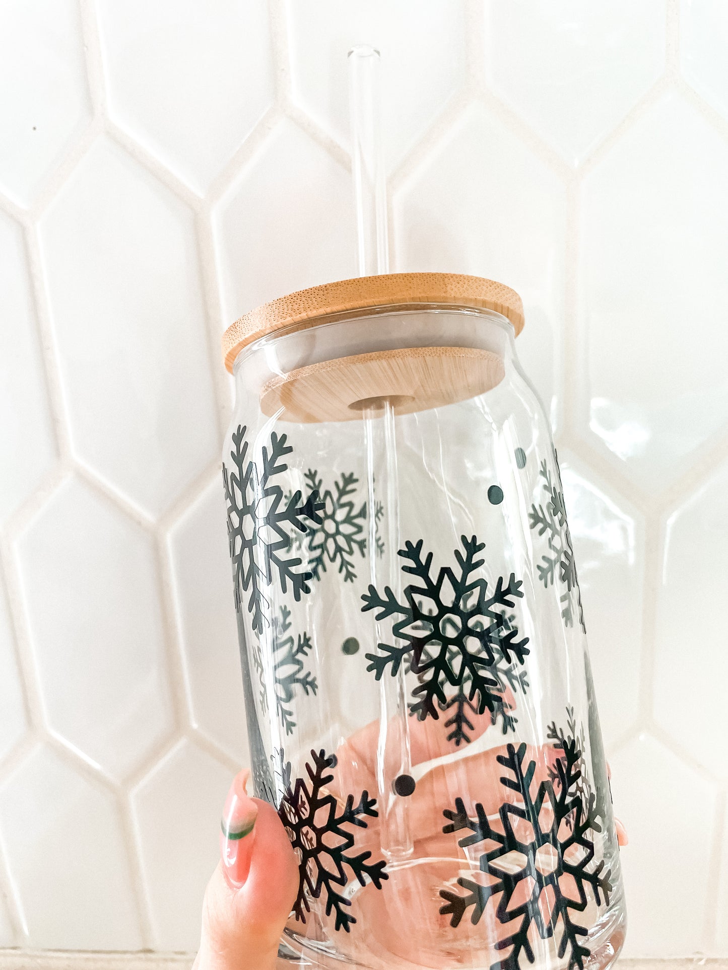 Snowflake glass cup