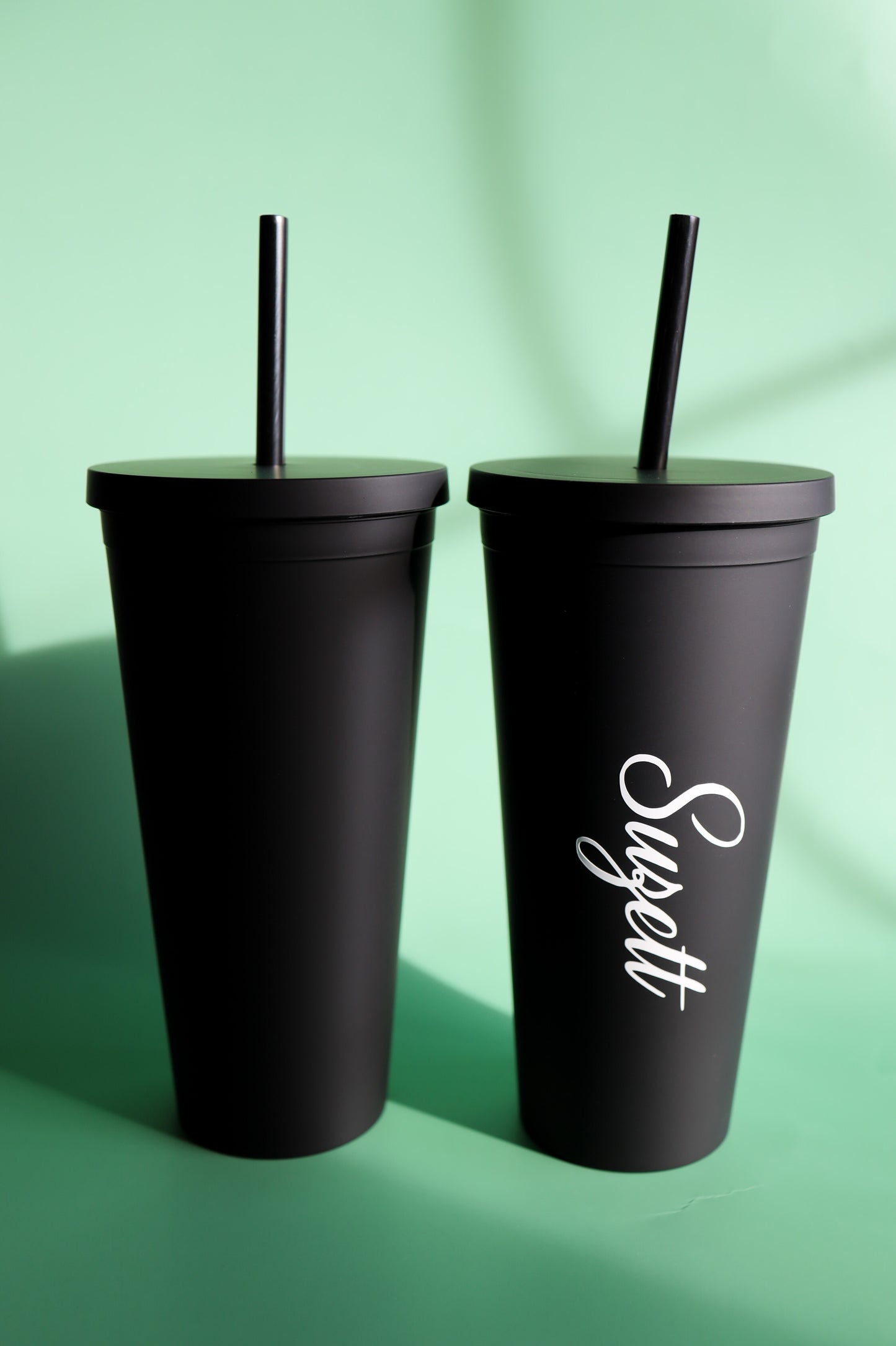 Black 22 oz classic tumbler