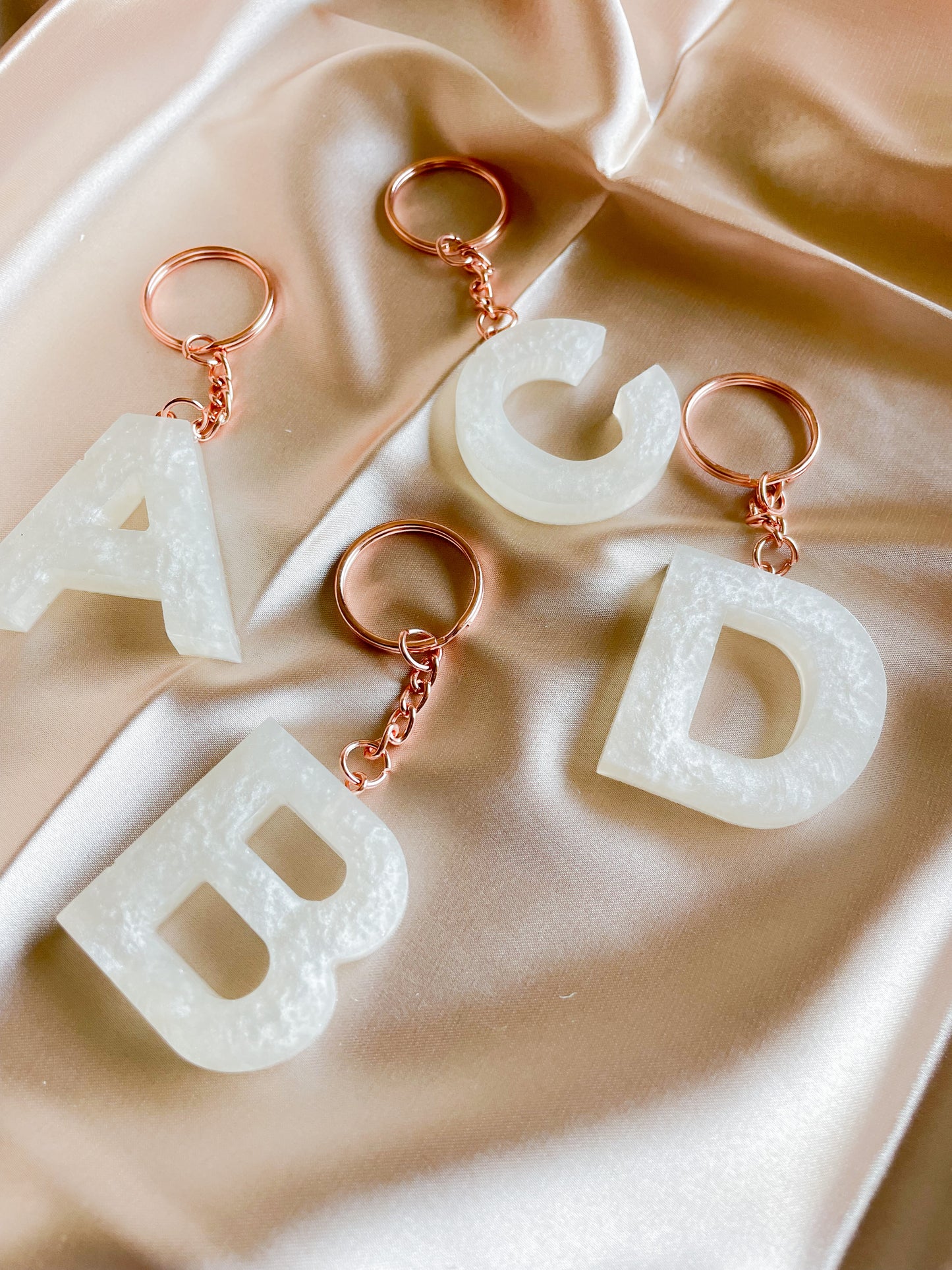 White initial keychain *Rose gold keychain*