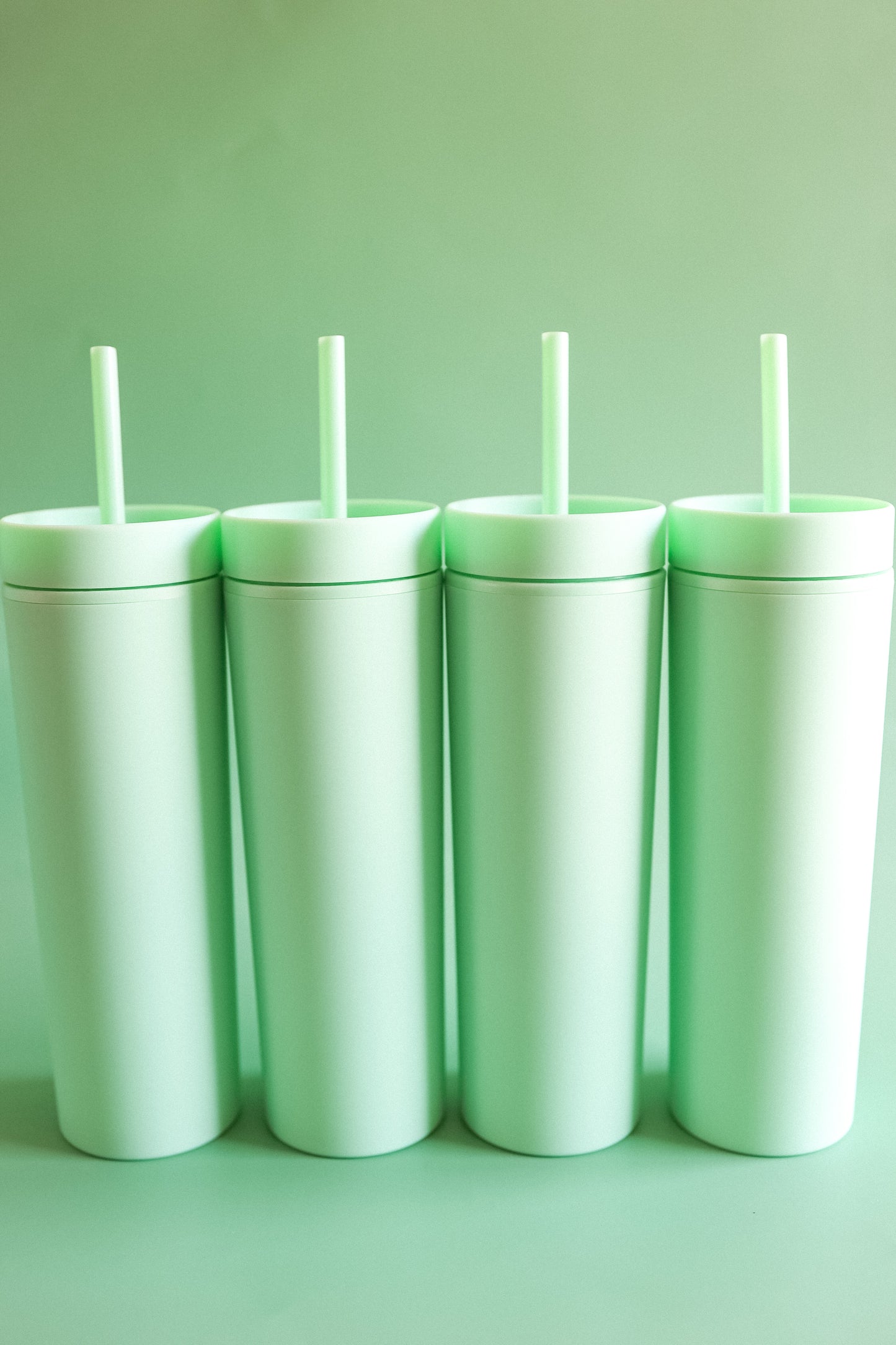 Mint skinny tumbler