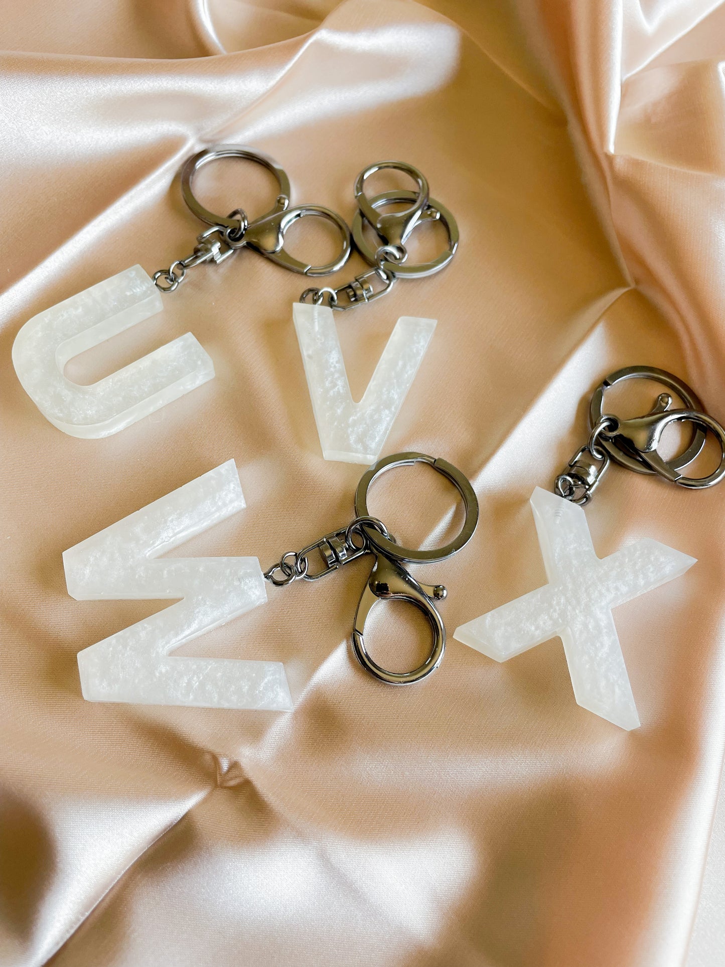 White initial keychain *Black keychain*
