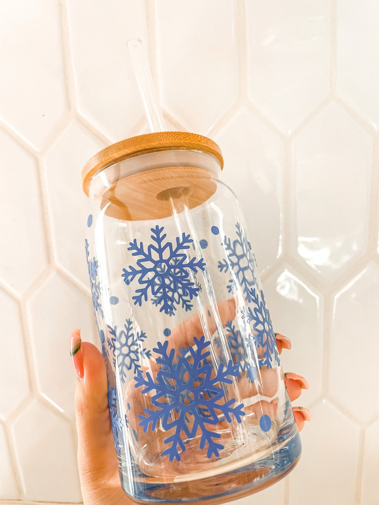 Snowflake glass cup