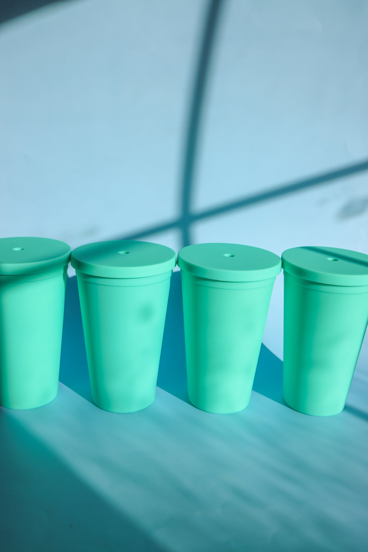 Aqua 16 oz classic tumbler