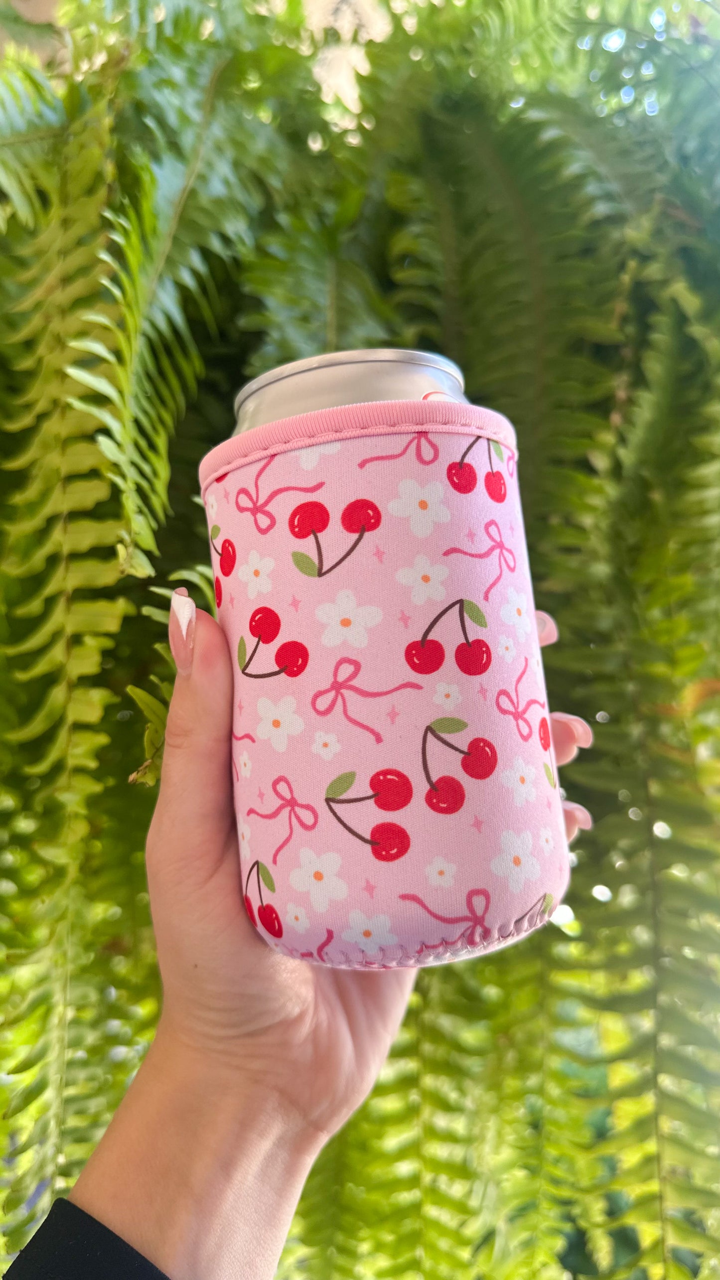 Cherries + bows can sleeve