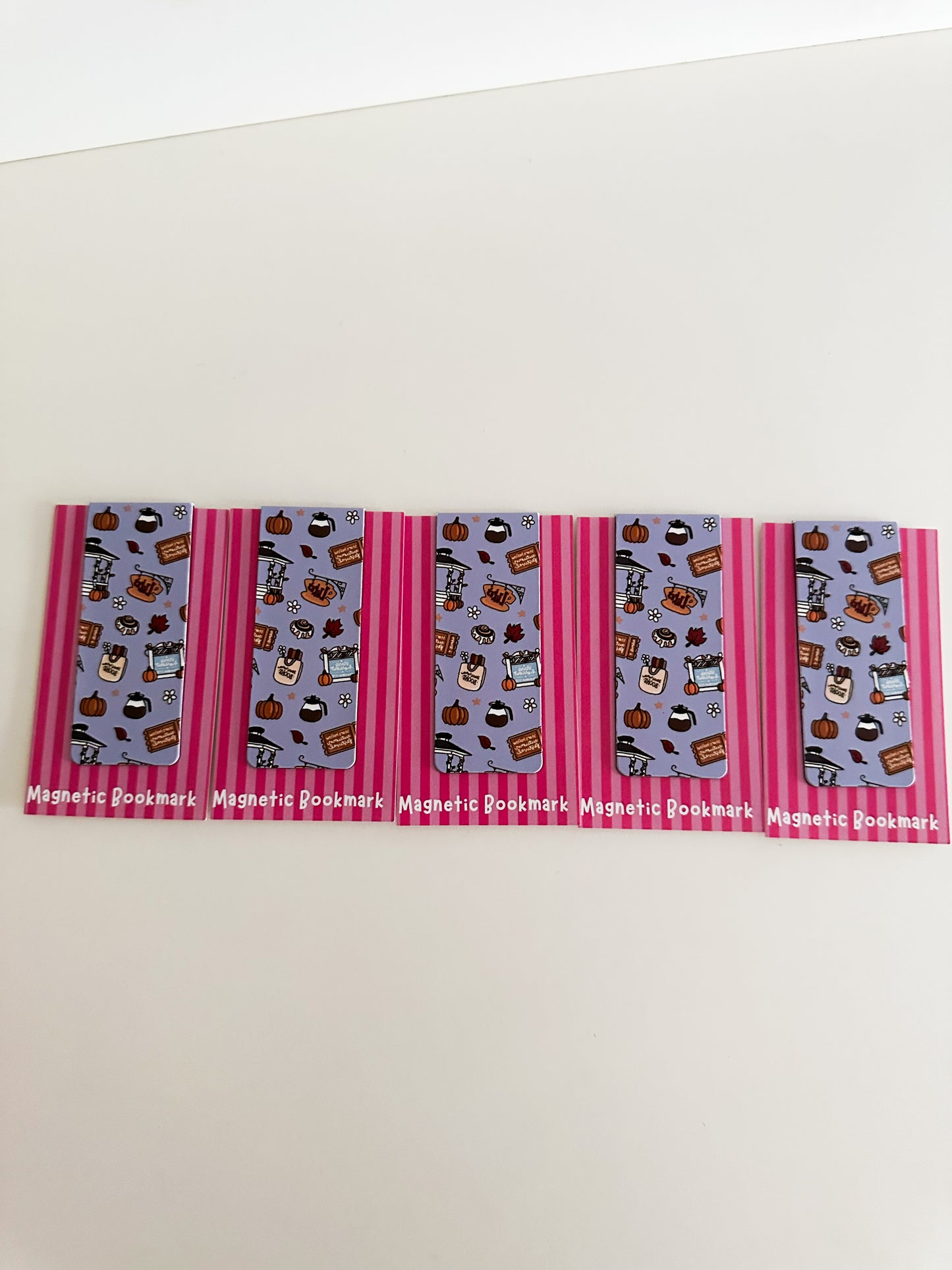 Stars hollow magnetic bookmark