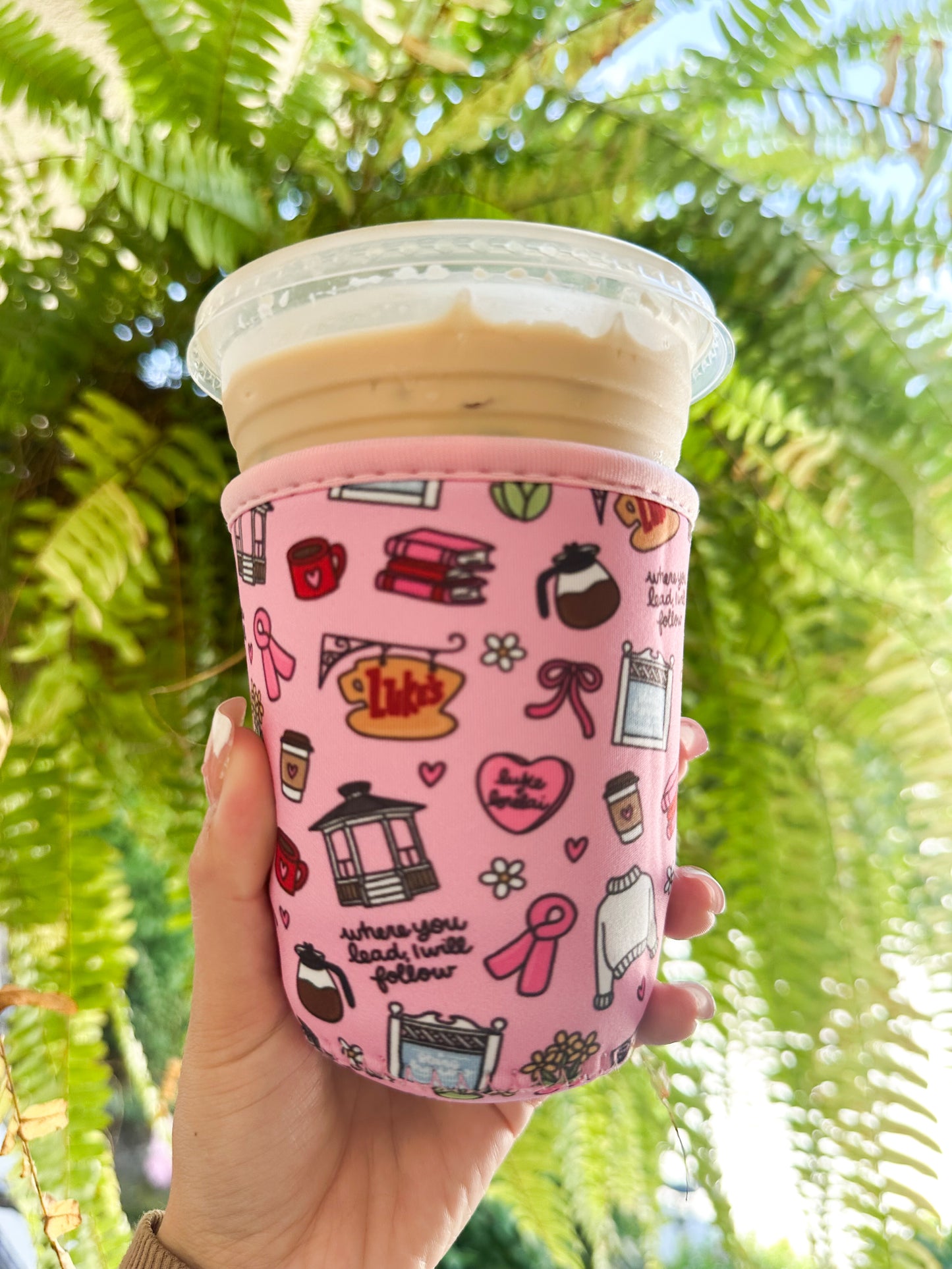 Gilmore girls pink drink sleeve