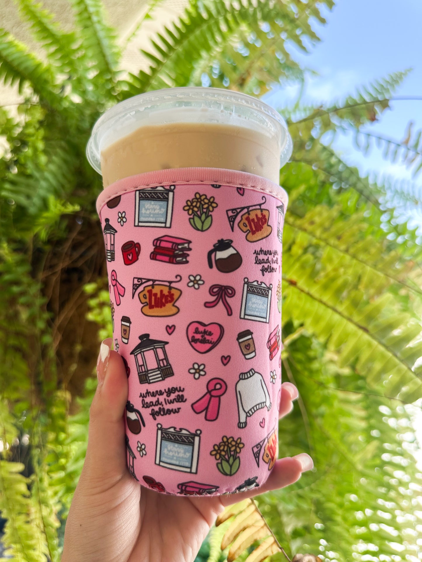 Gilmore girls pink drink sleeve
