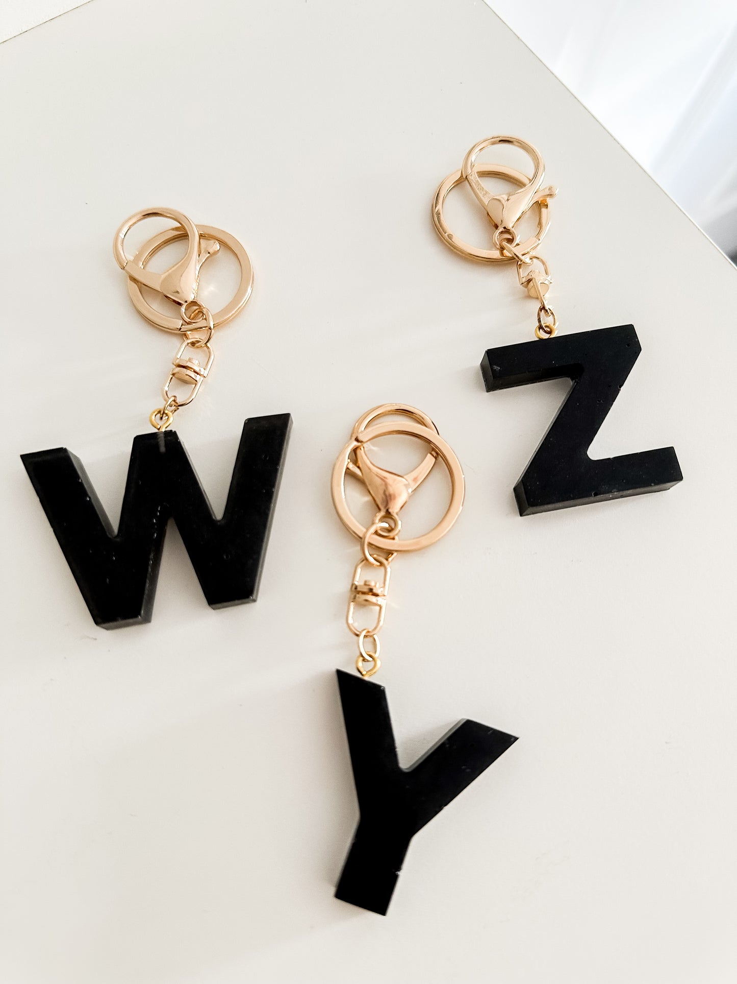 Black initial keychain *gold*