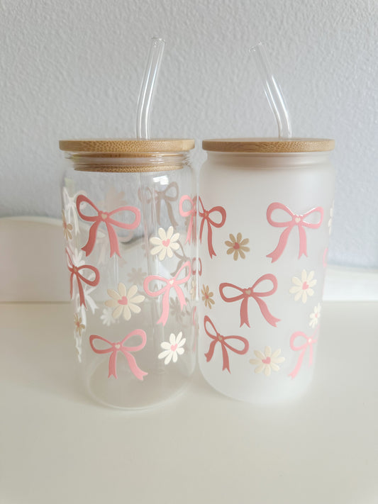 Daisy and bows glass cup