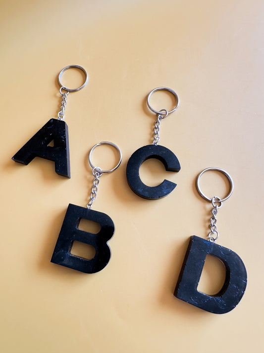 Black initial keychain *silver*