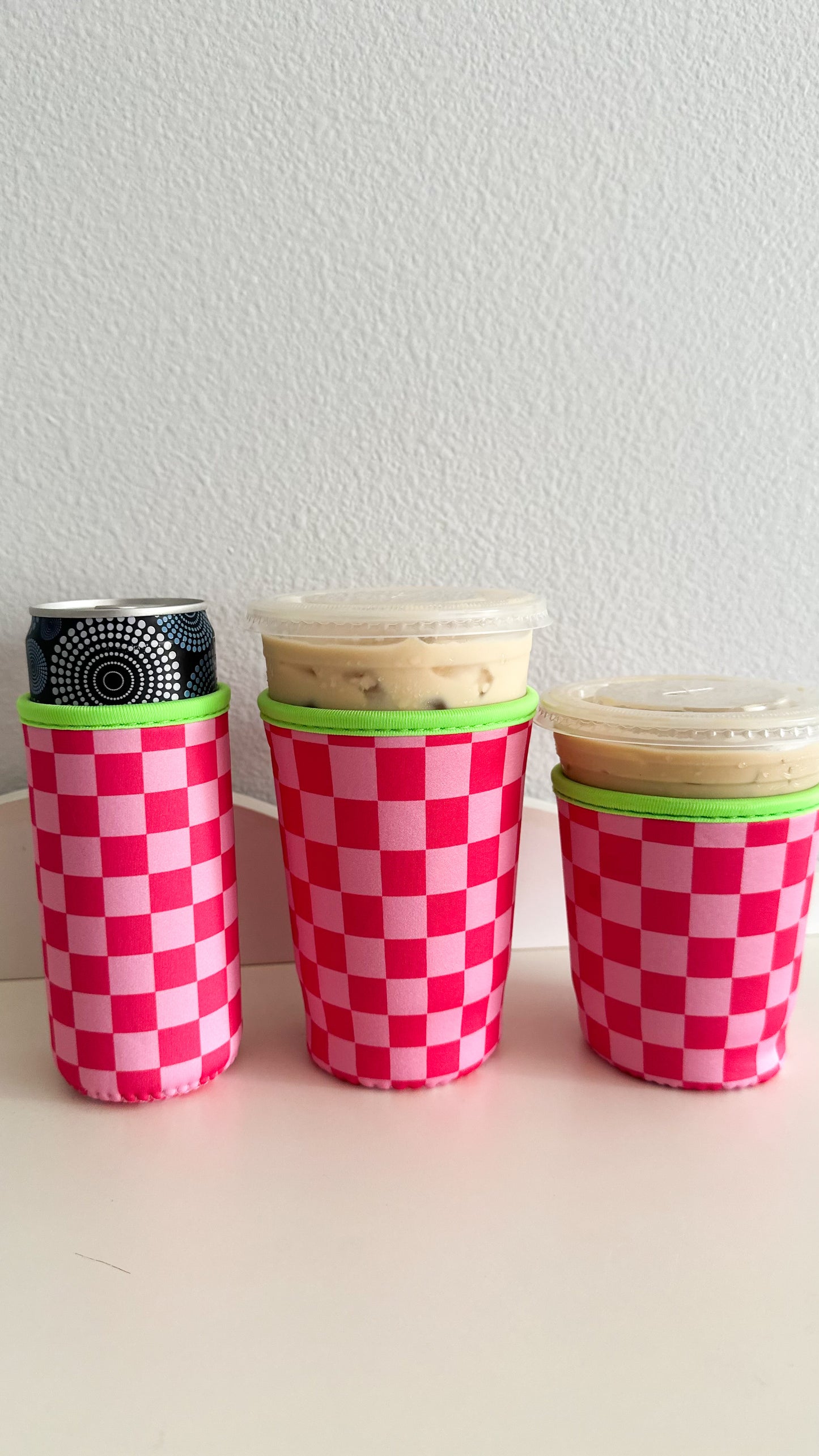 Pink checkered drink sleeve