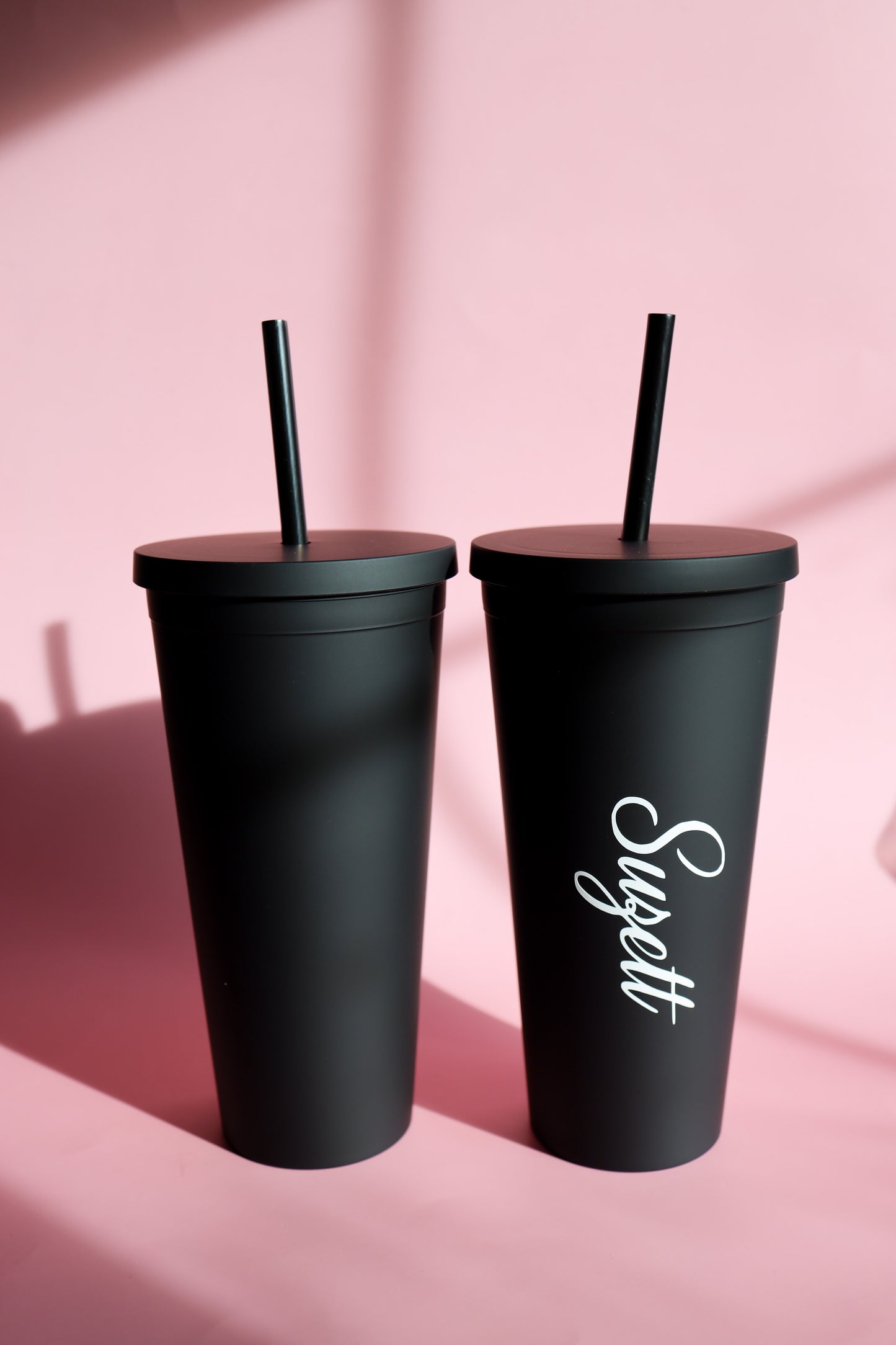 Black 22 oz classic tumbler